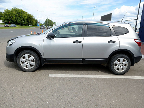 Nissan Qashqai+2