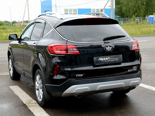 FAW Besturn X80