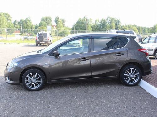 Nissan Tiida