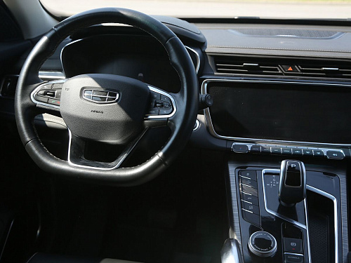 Geely Atlas Pro