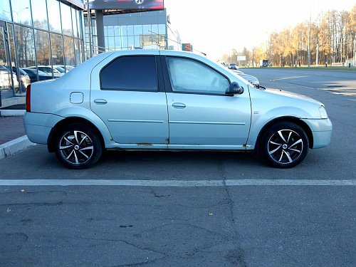 Renault Logan