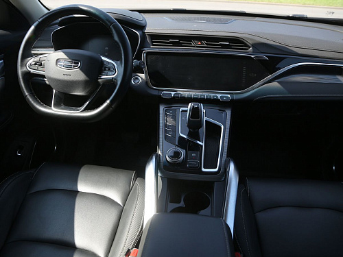 Geely Atlas Pro