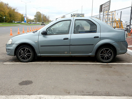 Renault Logan