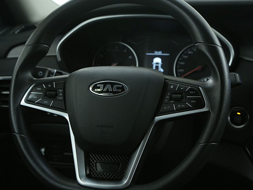 JAC S7