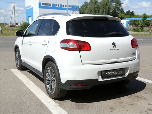 Peugeot 4008