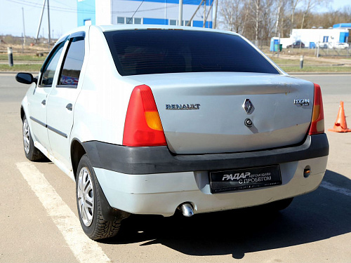 Renault Logan