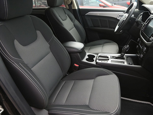 Geely Emgrand X7