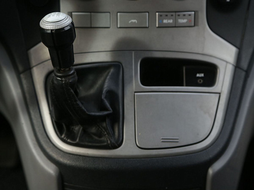 Hyundai H-1