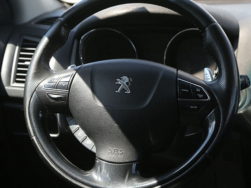 Peugeot 4008