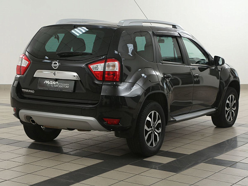 Nissan Terrano