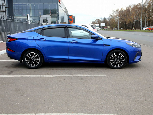 JAC J7