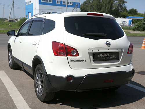 Nissan Qashqai+2