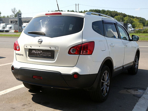Nissan Qashqai+2
