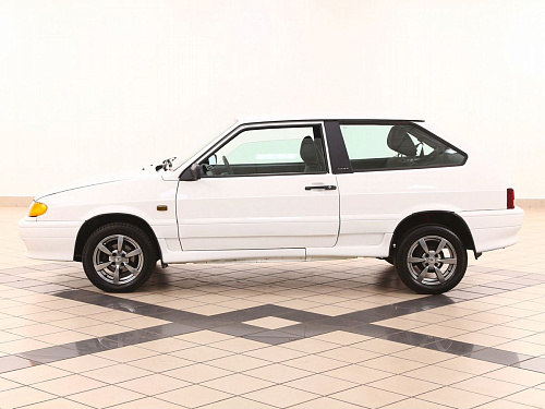 Lada (ВАЗ) 2113