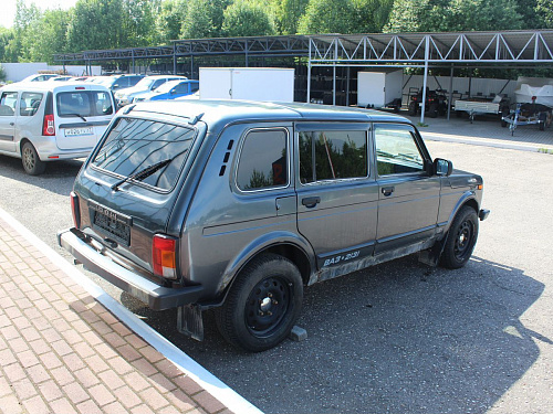Lada (ВАЗ) 2131 (4x4)