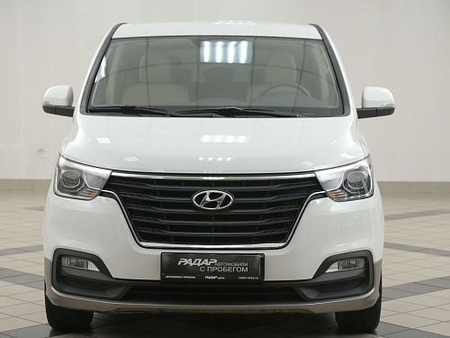 Hyundai H-1