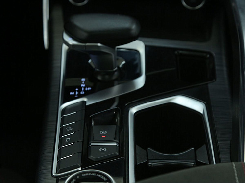 Geely Tugella