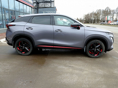 Omoda C5