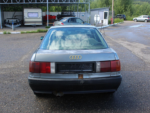 Audi 80