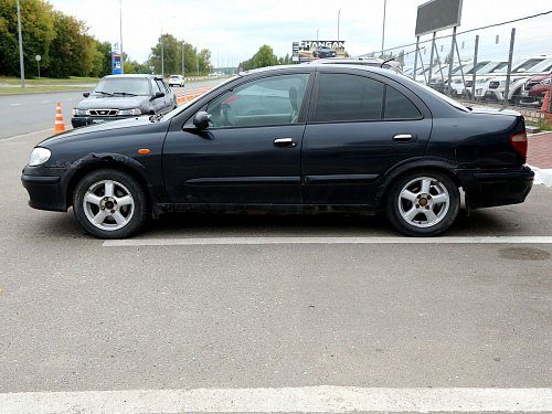 Nissan Almera