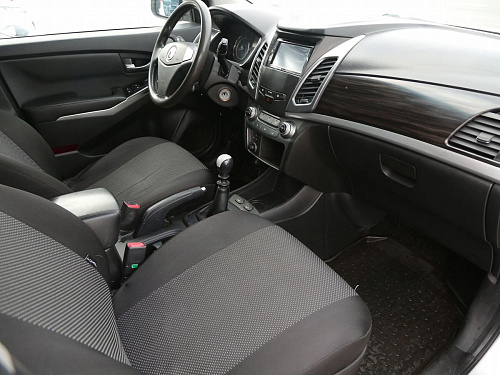 SsangYong Actyon