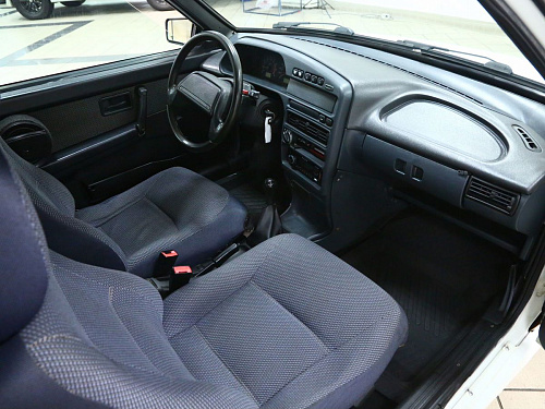Lada (ВАЗ) 2113