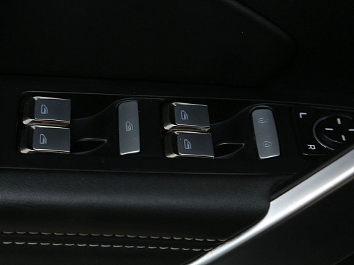 Geely Atlas Pro