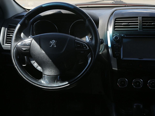 Peugeot 4008