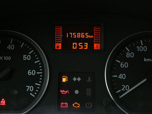 Nissan Almera