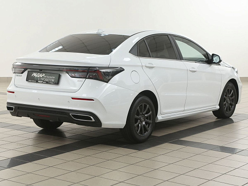 Omoda S5