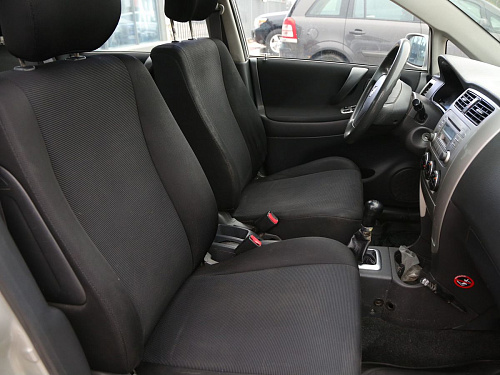 Suzuki Liana