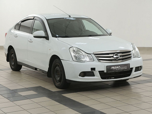 Nissan Almera