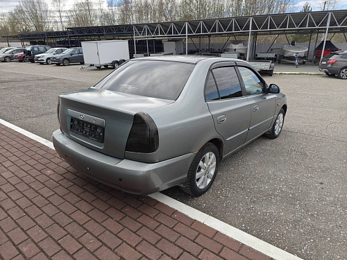 Hyundai Accent