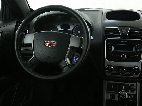 Geely Emgrand EC7