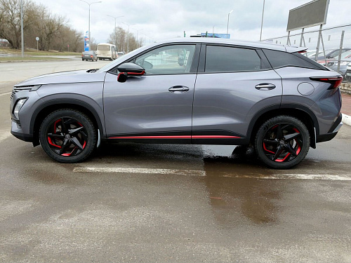 Omoda C5