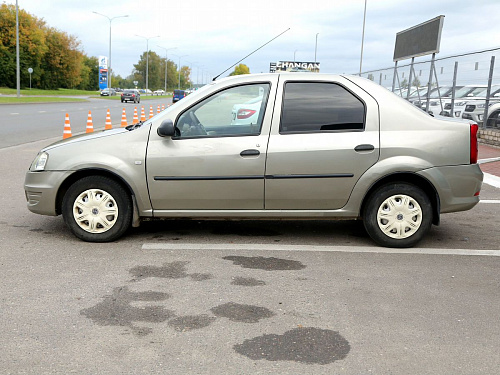 Renault Logan