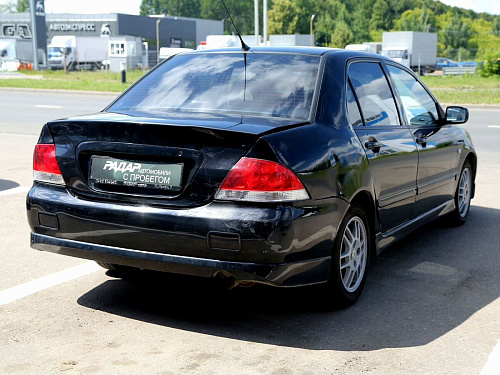 Mitsubishi Lancer