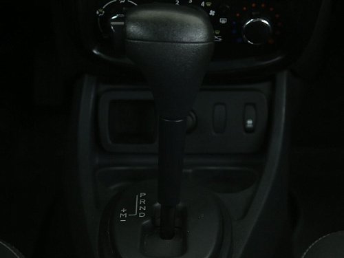 Nissan Terrano