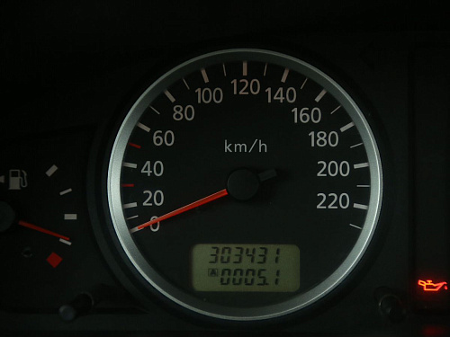 Nissan Almera