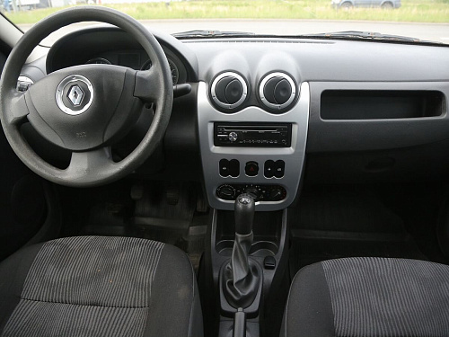 Renault Logan