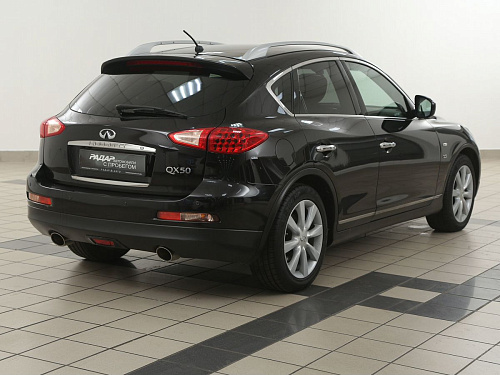 Infiniti QX50