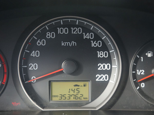 Hyundai H-1