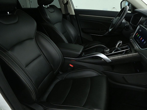 Geely Atlas Pro