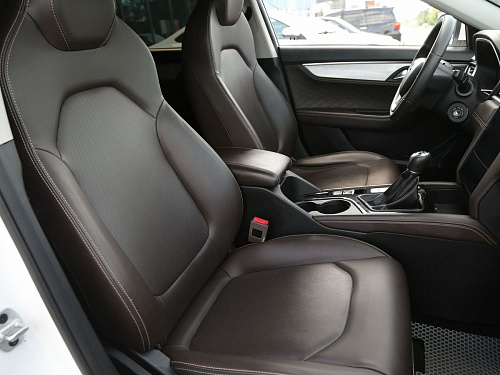 JAC J7
