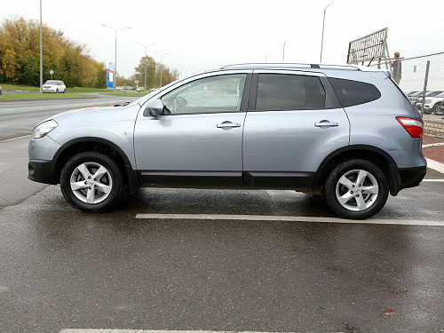 Nissan Qashqai+2