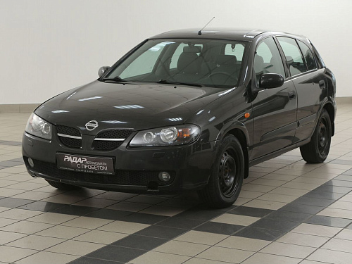 Nissan Almera