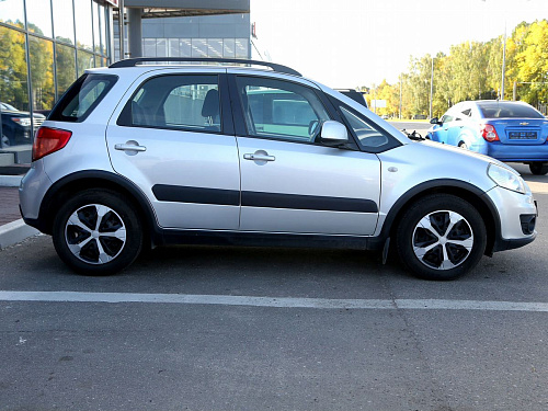 Suzuki SX4