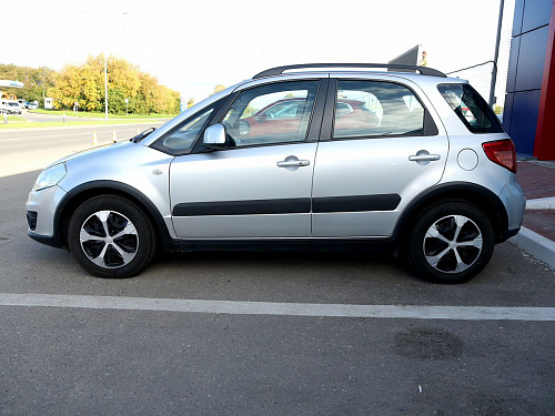 Suzuki SX4