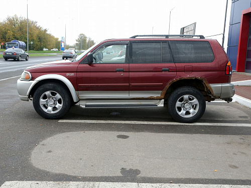Mitsubishi Montero Sport