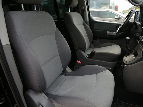 Hyundai H-1